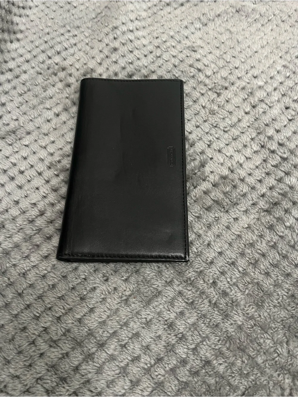 COACH✨Black Leather Passport Wallet -